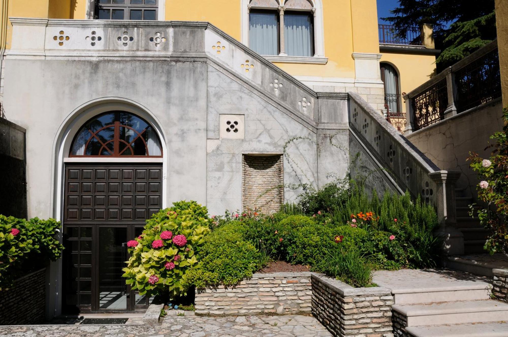 Villa Callas 16 Сирмионе Экстерьер фото